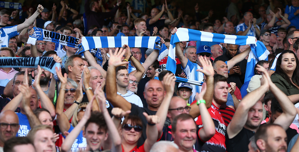 曼城主帅赞誉球队表现,胜利在望 曼城主帅赞誉球队表现,胜利在望