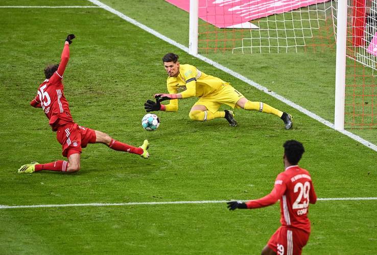 斯图加特主场大胜,取得胜利 斯图加特主场大胜,取得胜利