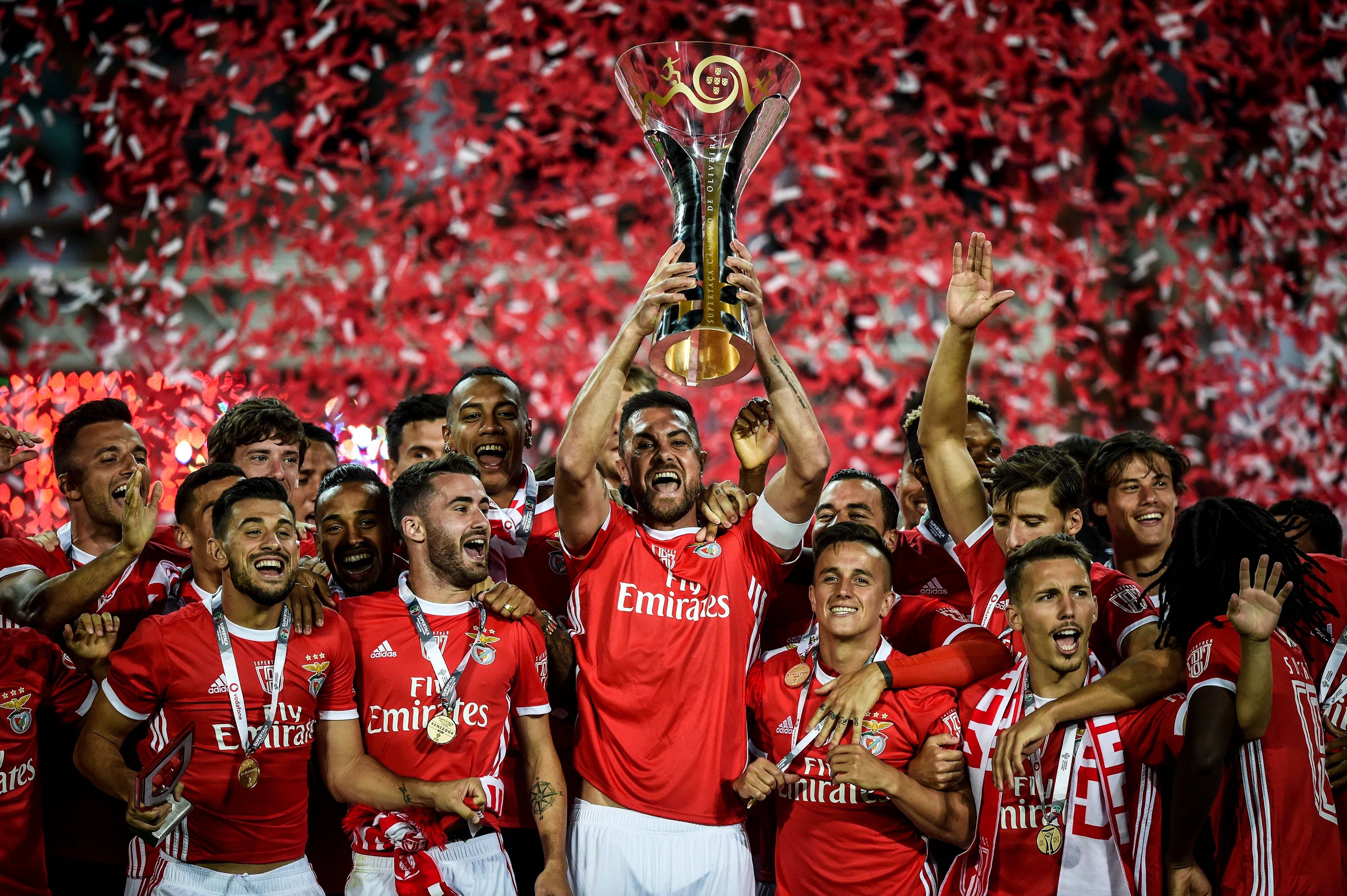 关于克罗地亚队在比赛中力克对手,晋级欧洲杯半决赛的信息 关于克罗地亚队在比赛中力克对手,晋级欧洲杯半决赛的信息