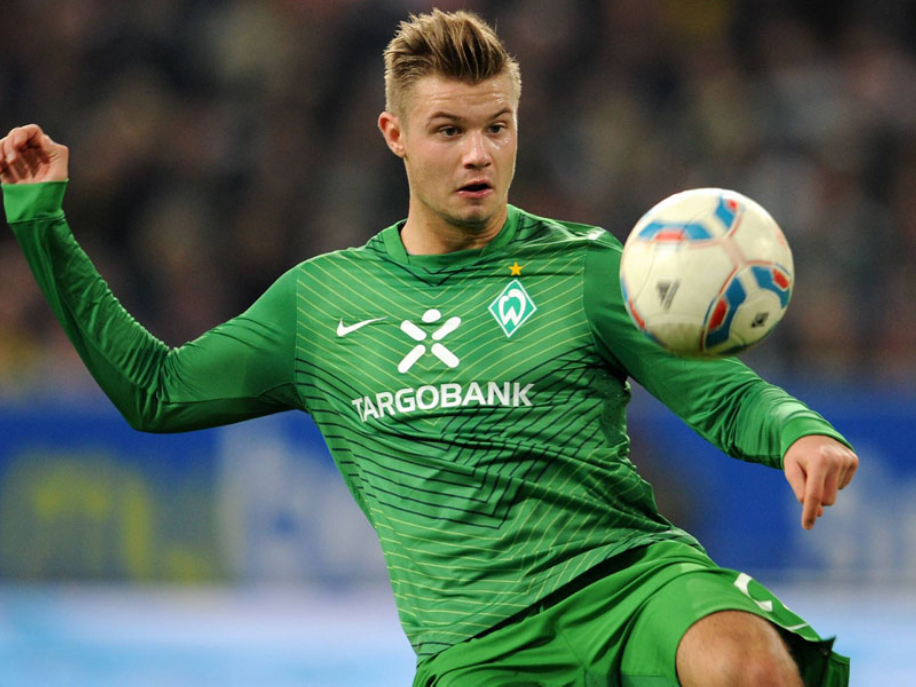 关于云达不莱梅队遭受连败后寻找胜利的信息 关于云达不莱梅队遭受连败后寻找胜利的信息