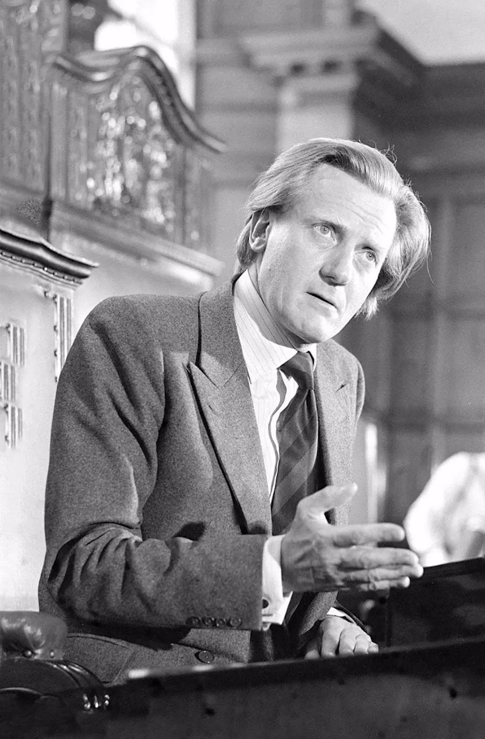 关于利物浦雄心勃勃，布莱顿寻找突破口的信息