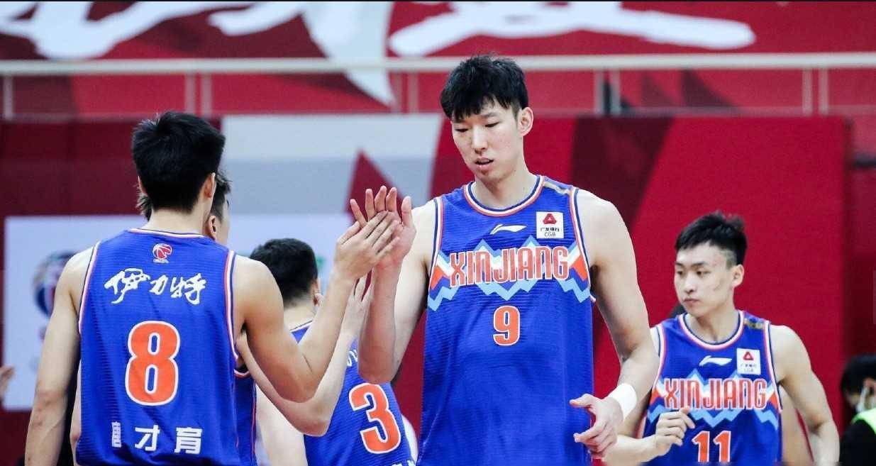 爵士联赛领先,周琦打出全面表现 爵士联赛领先,周琦打出全面表现