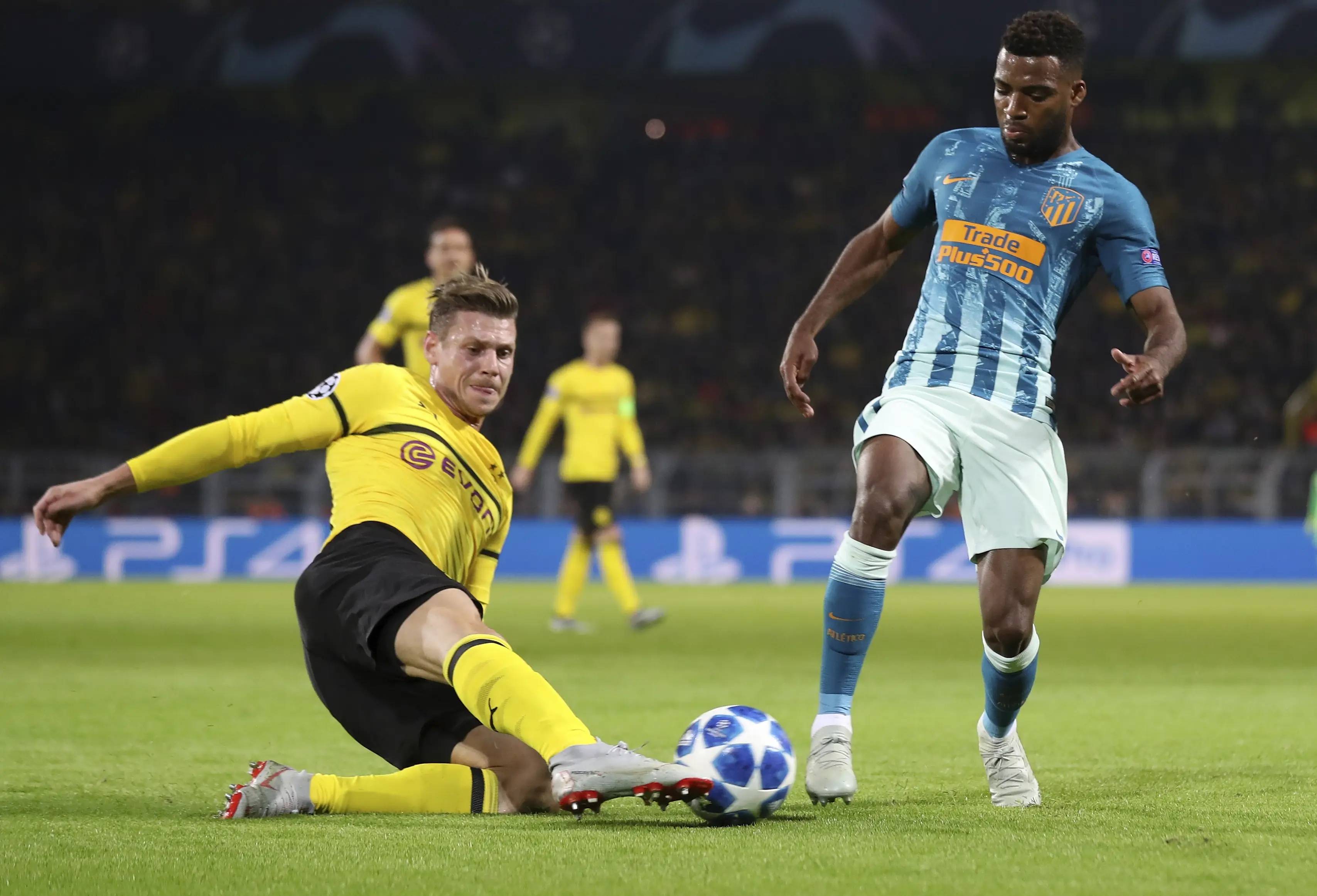 欧洲足球赛场的经典对决令人震撼 欧洲足球赛场的经典对决令人震撼