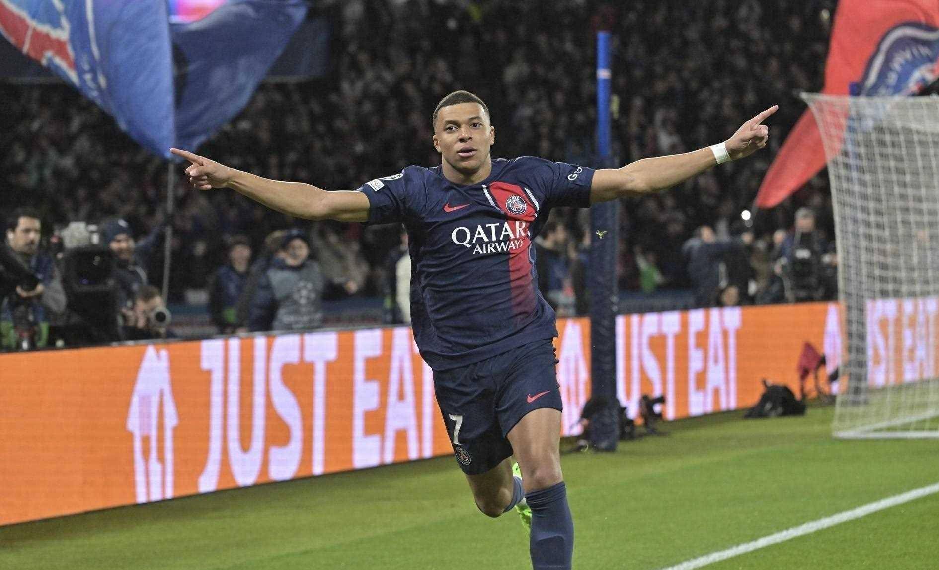 巴黎圣日耳曼挤进欧冠联赛八强! 巴黎圣日耳曼挤进欧冠联赛八强!