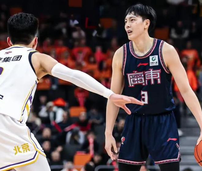 卡尔皮主场大胜对手取得三分