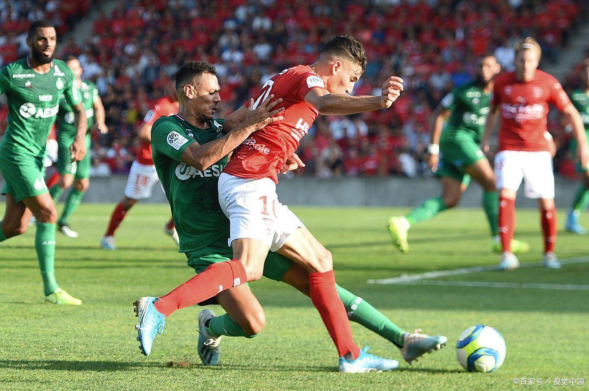 圣埃蒂安主场压胜,连续积分上竞争 圣埃蒂安主场压胜,连续积分上竞争