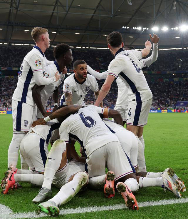 开云体育中国-西班牙队表现出色，取得一连串胜利的简单介绍