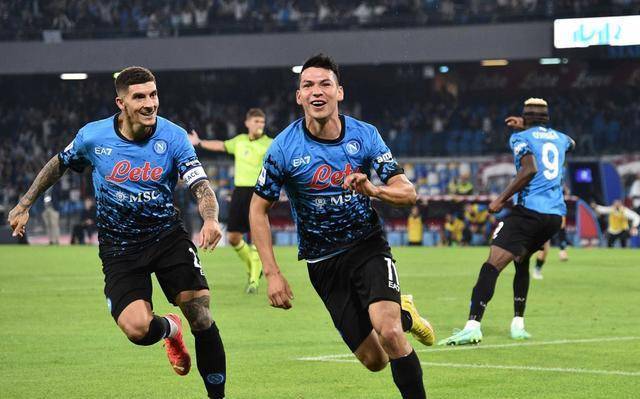 那不勒斯新援大放异彩,成为全队关键球员 那不勒斯新援大放异彩,成为全队关键球员