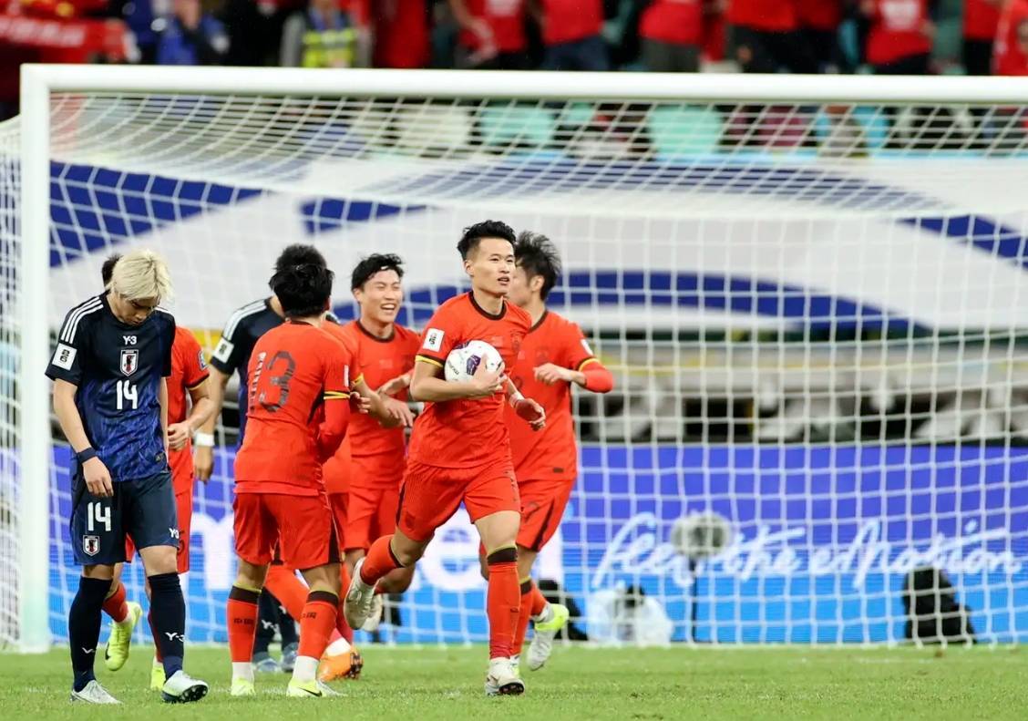 引爆烽火!欧洲足球锦标赛决赛场上风云变幻的简单介绍 引爆烽火!欧洲足球锦标赛决赛场上风云变幻的简单介绍