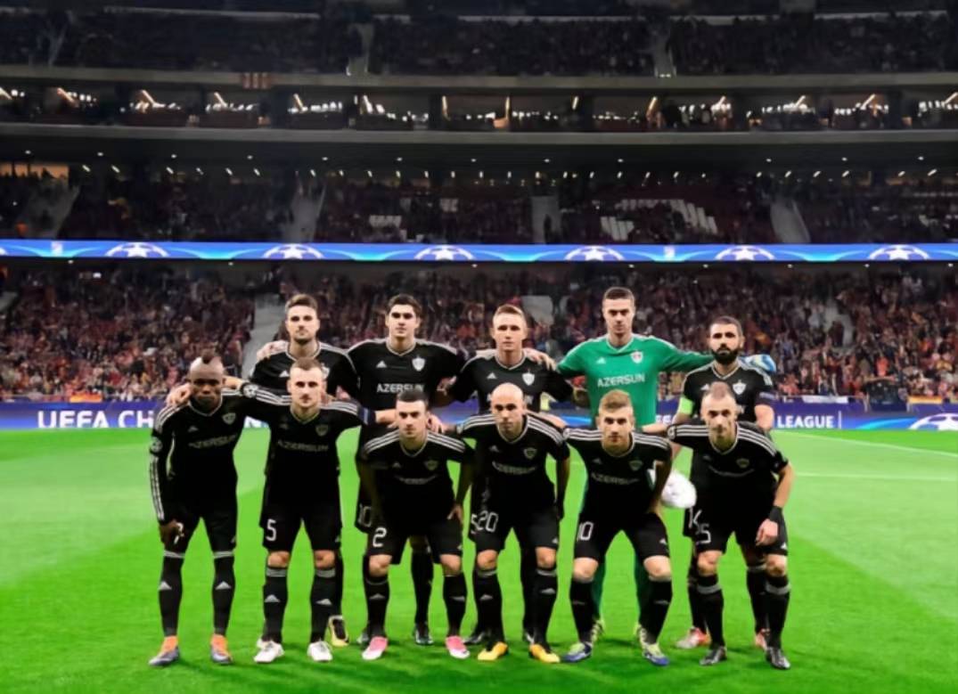 弗赖堡队在比赛中打破僵局,取得宝贵三分 弗赖堡队在比赛中打破僵局,取得宝贵三分