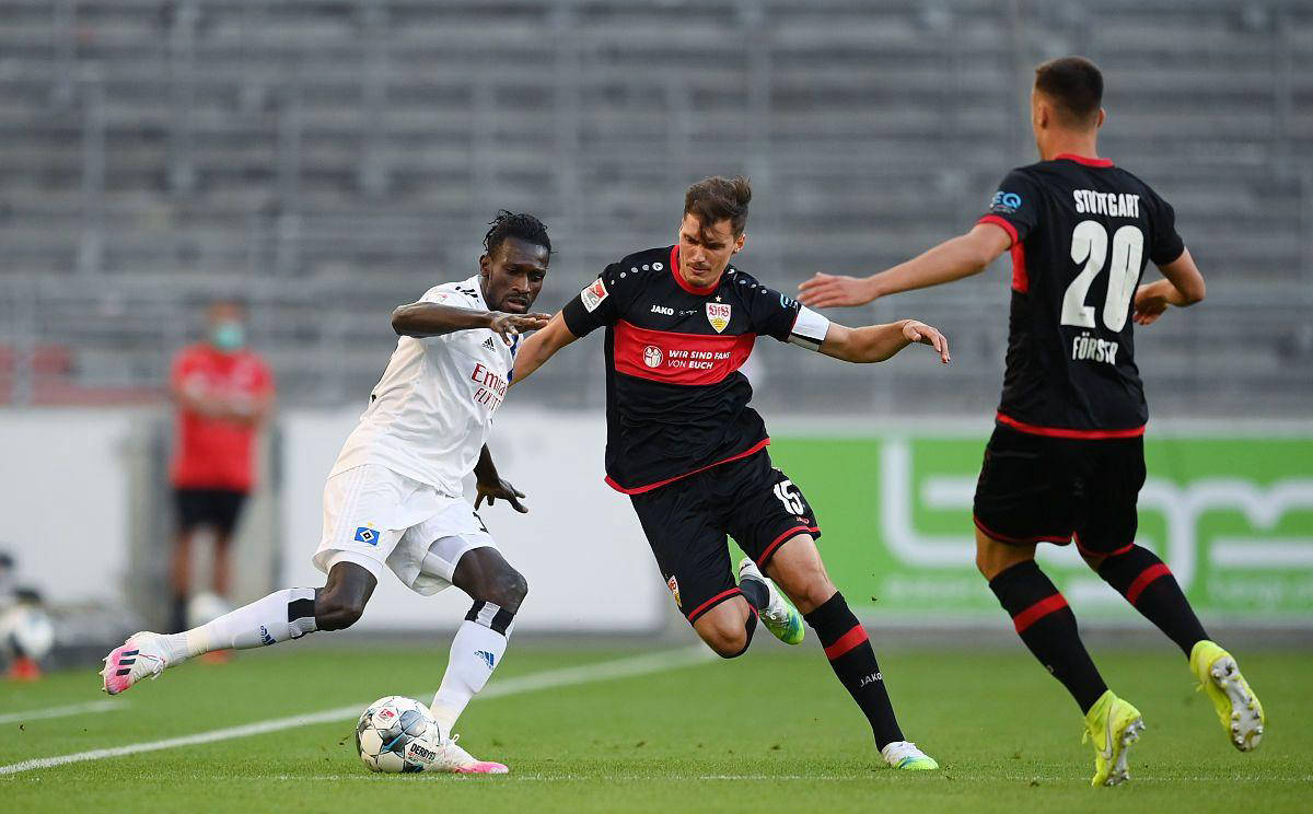 弗赖堡队在比赛中打破僵局,取得宝贵三分 弗赖堡队在比赛中打破僵局,取得宝贵三分