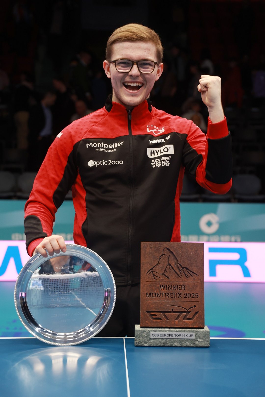 波兰举重选手刷新世界纪录称霸 波兰举重选手刷新世界纪录称霸