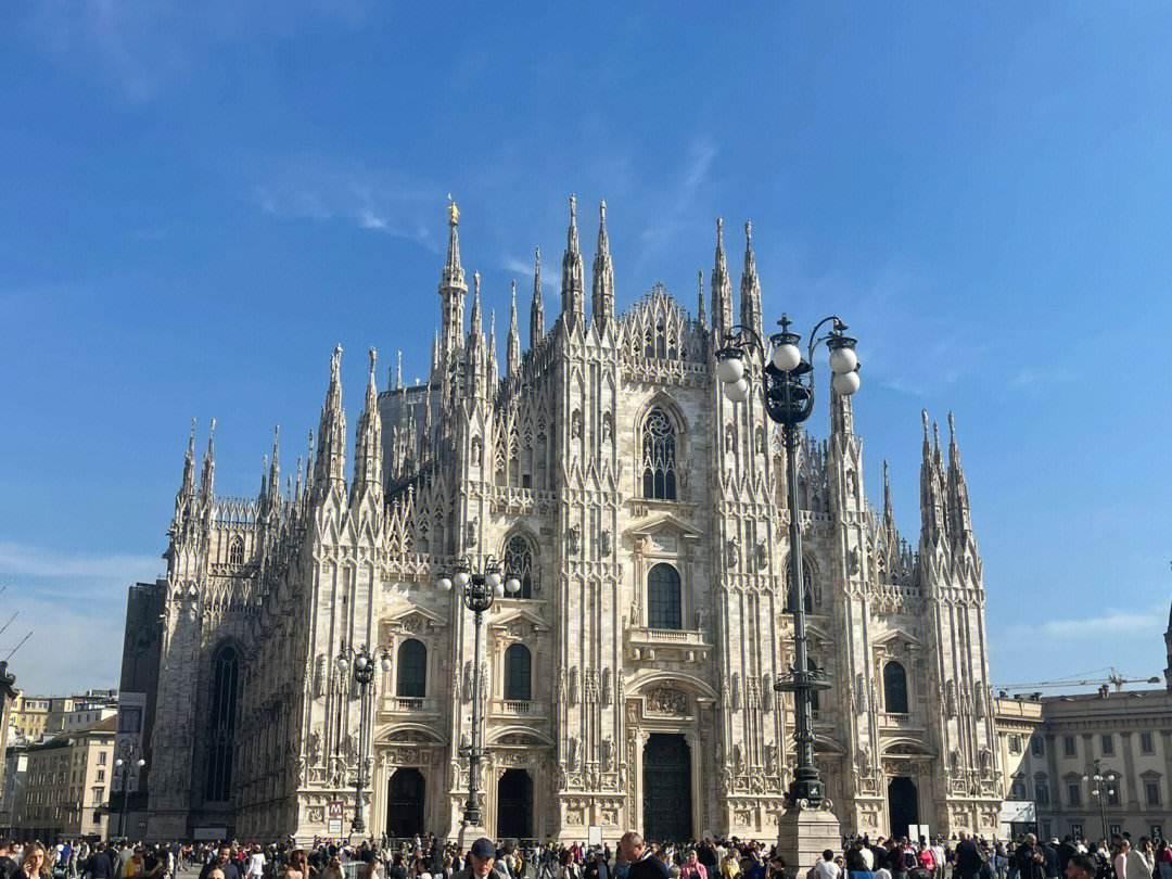 关于佛罗伦萨山穷水尽,米兰雅典尼复苏延续的信息 关于佛罗伦萨山穷水尽,米兰雅典尼复苏延续的信息