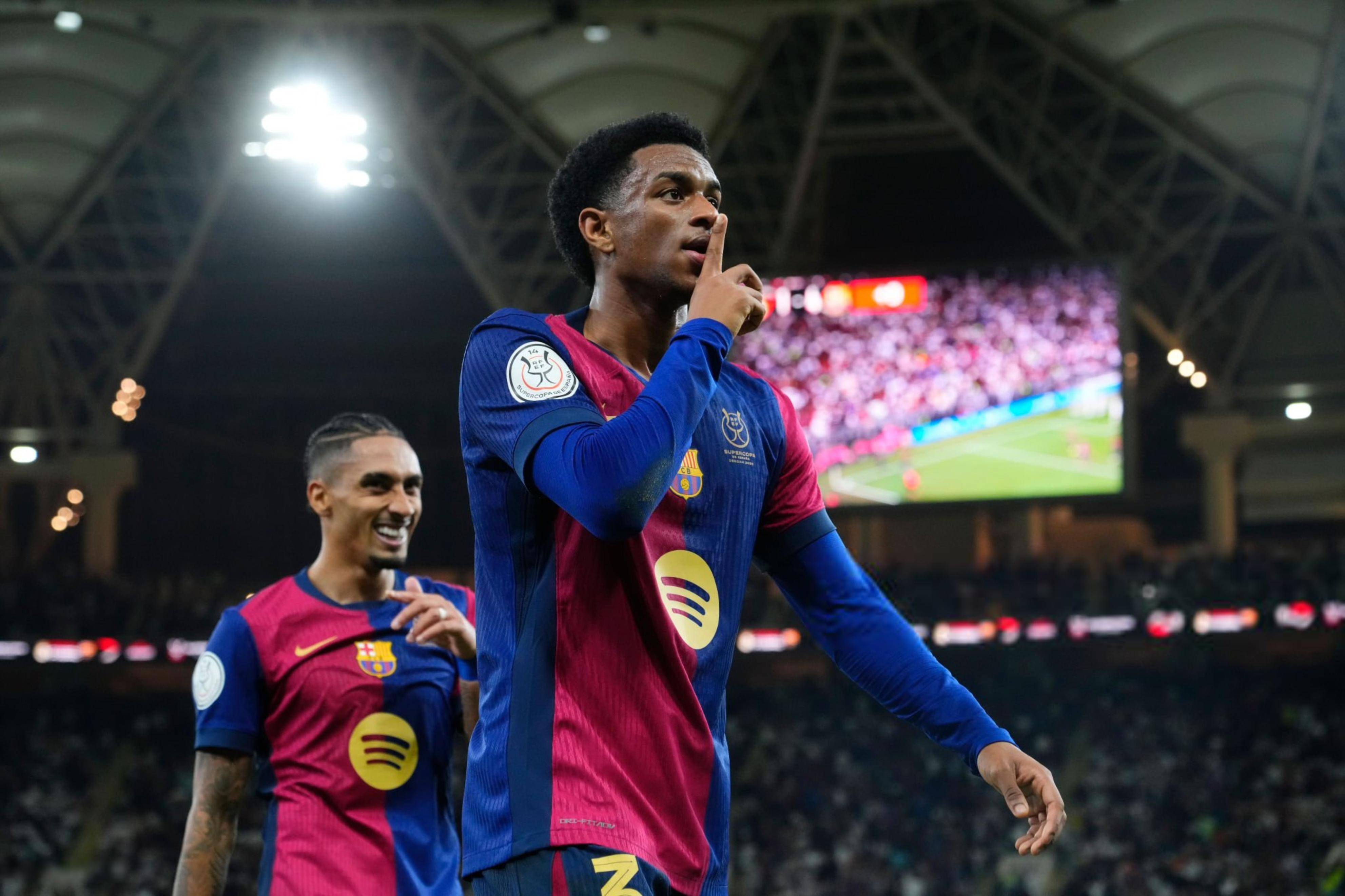 开云官网-巴萨主场大胜，轻松晋级八强！