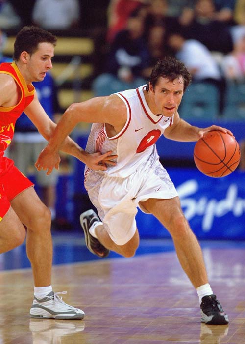 开云体育app-体育传奇再续征程，名将重掌钛金奖杯