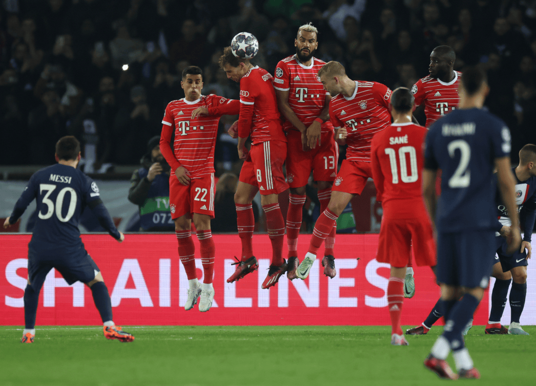 拜仁慕尼黑队击败对手,晋级足球赛事八强的简单介绍 拜仁慕尼黑队击败对手,晋级足球赛事八强的简单介绍