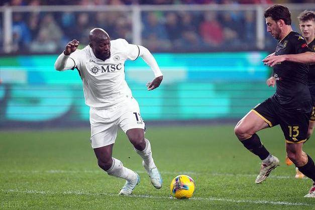 开云体育APP下载-热那亚主教练成为焦点，备受关注