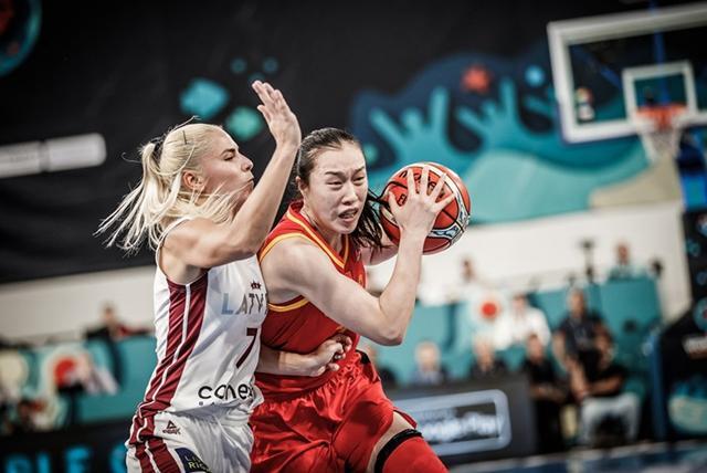 开云下载-拉脱维亚队逆袭成功，晋级下一阶段