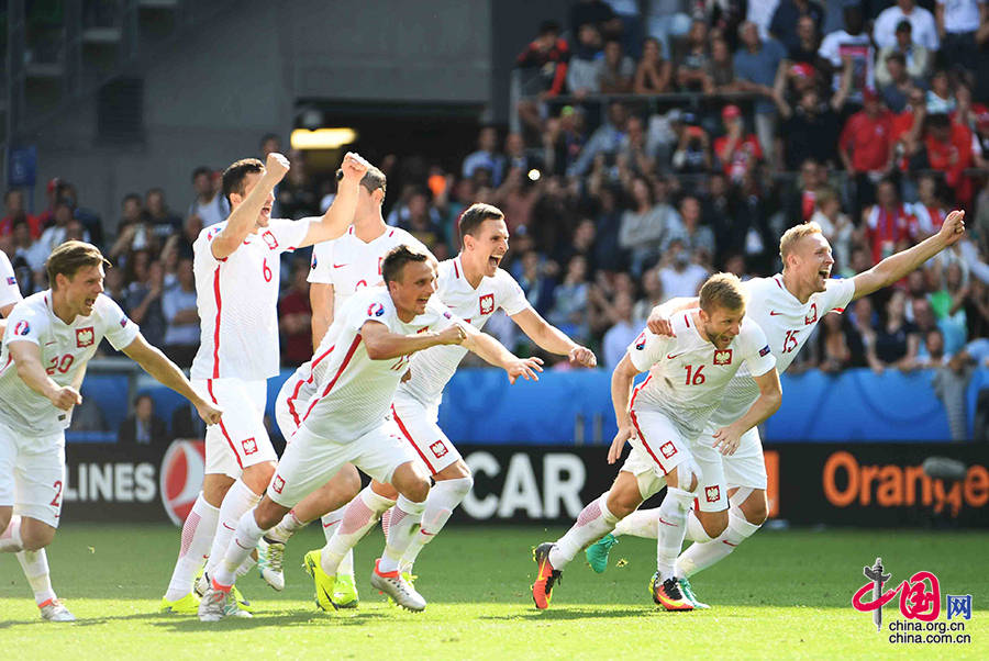 爱沙尼亚客场不敌比利时，欧预赛淘汰赛希望渺茫