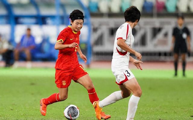 韩国女足展现团队力量,应对困难取得胜利 韩国女足展现团队力量,应对困难取得胜利