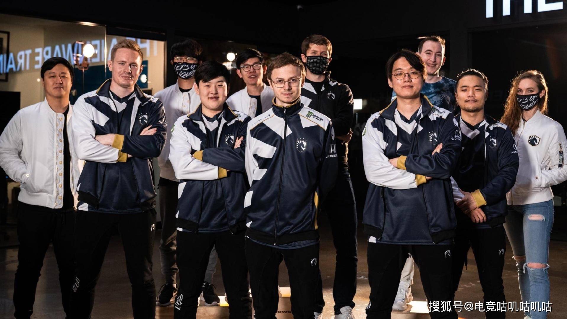 TSM横扫DRX,Scout线上压制力十足宿敌对决成都决赛之夜,点燃全场激情 TSM横扫DRX,Scout线上压制力十足宿敌对决成都决赛之夜,点燃全场激情