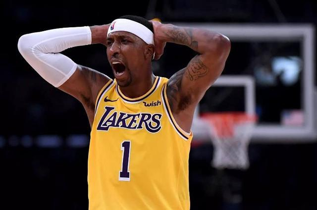 湖人队签下自由球员，补强弱点位置