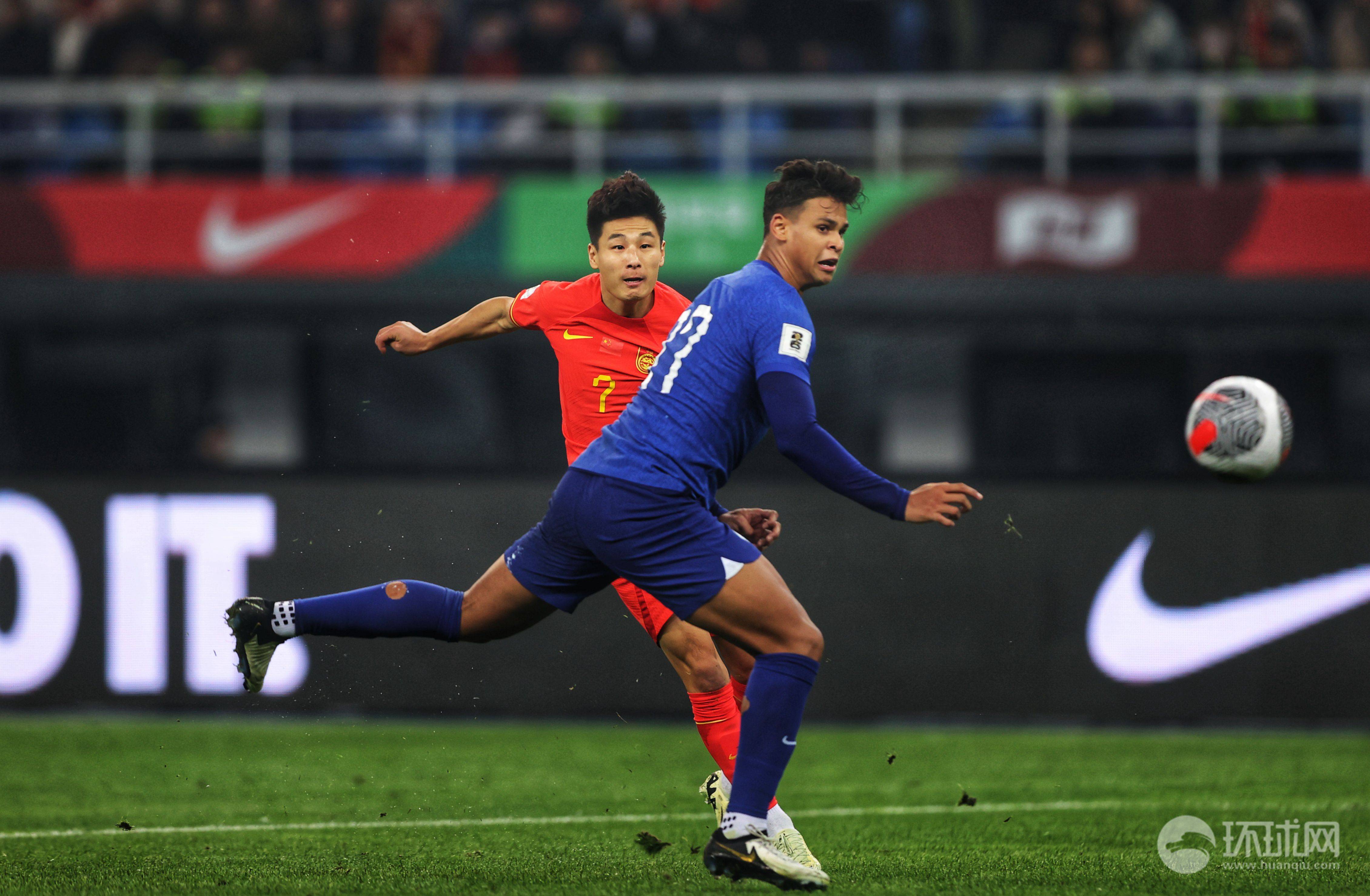 世界足坛:外媒关注中国足球联赛表现 世界足坛:外媒关注中国足球联赛表现