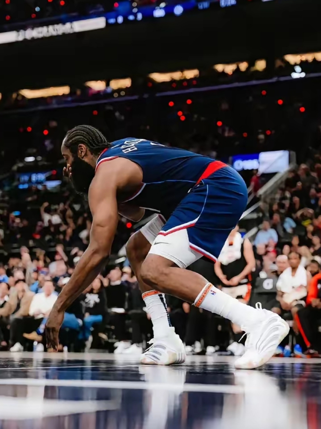 开云体育平台APP-关于火箭意外遭遇失利，哈登境况不佳季后赛前景未卜的信息