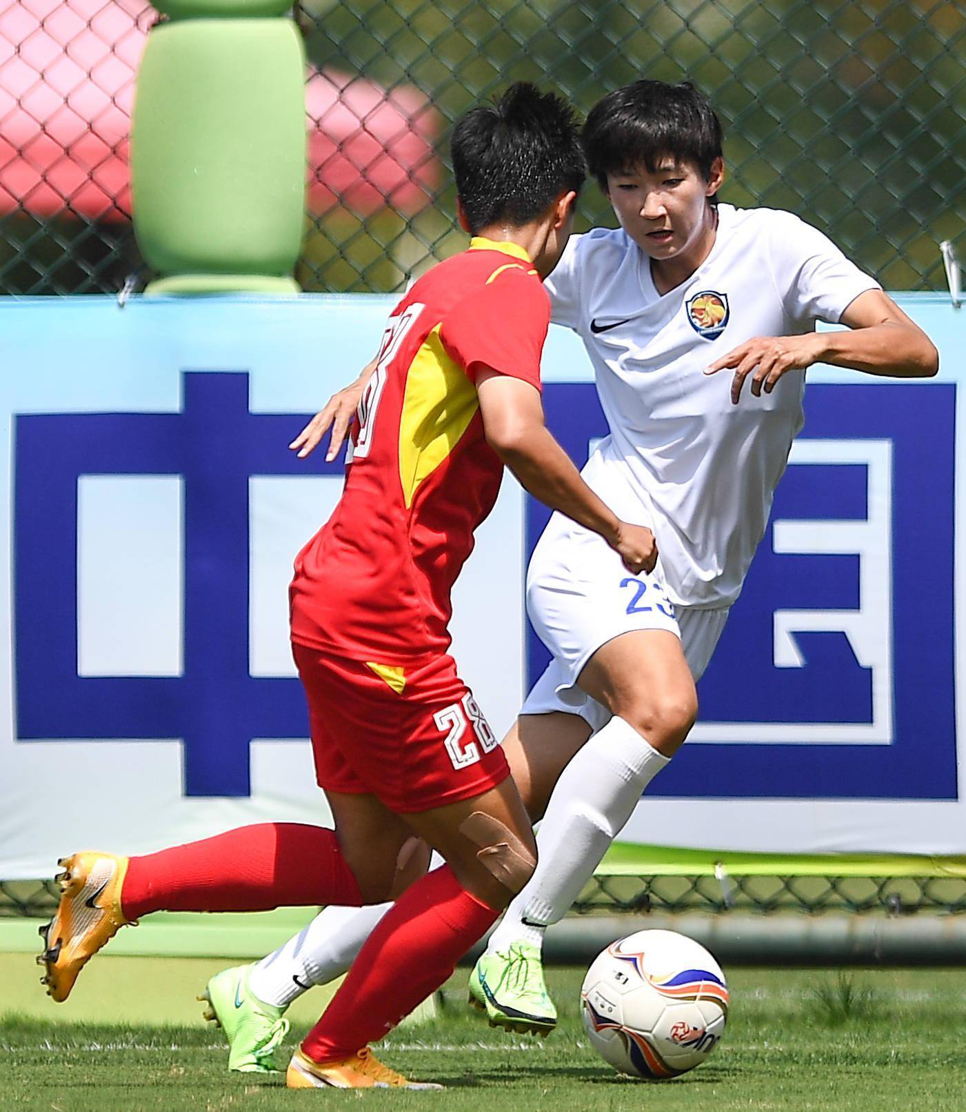 国内联赛:上海女足客场3-2力擒对手继续领跑的简单介绍 国内联赛:上海女足客场3-2力擒对手继续领跑的简单介绍