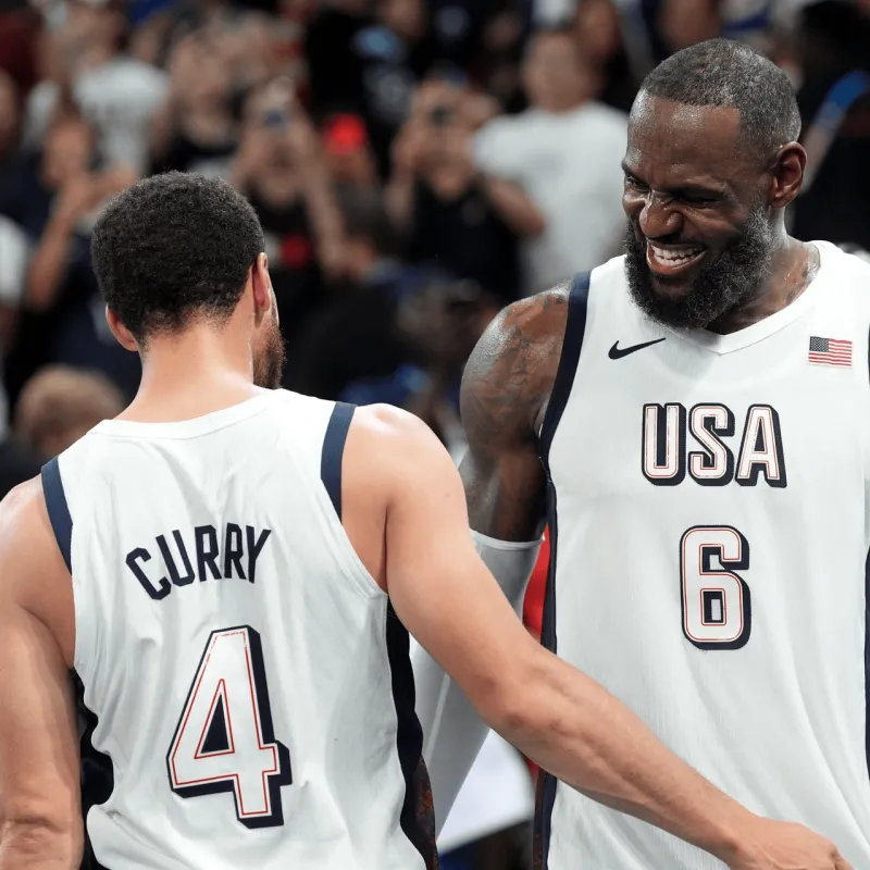 法国队翻盘英格兰队,奥恰洛夫带队取胜 法国队翻盘英格兰队,奥恰洛夫带队取胜