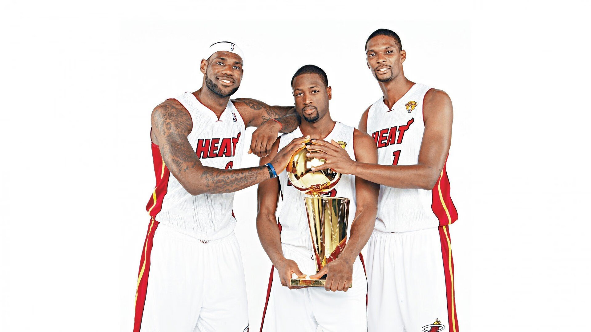 双面帷幕，凯尔特人团队封冻独行侠，杰伦·格林在美加墨点燃单人火炬