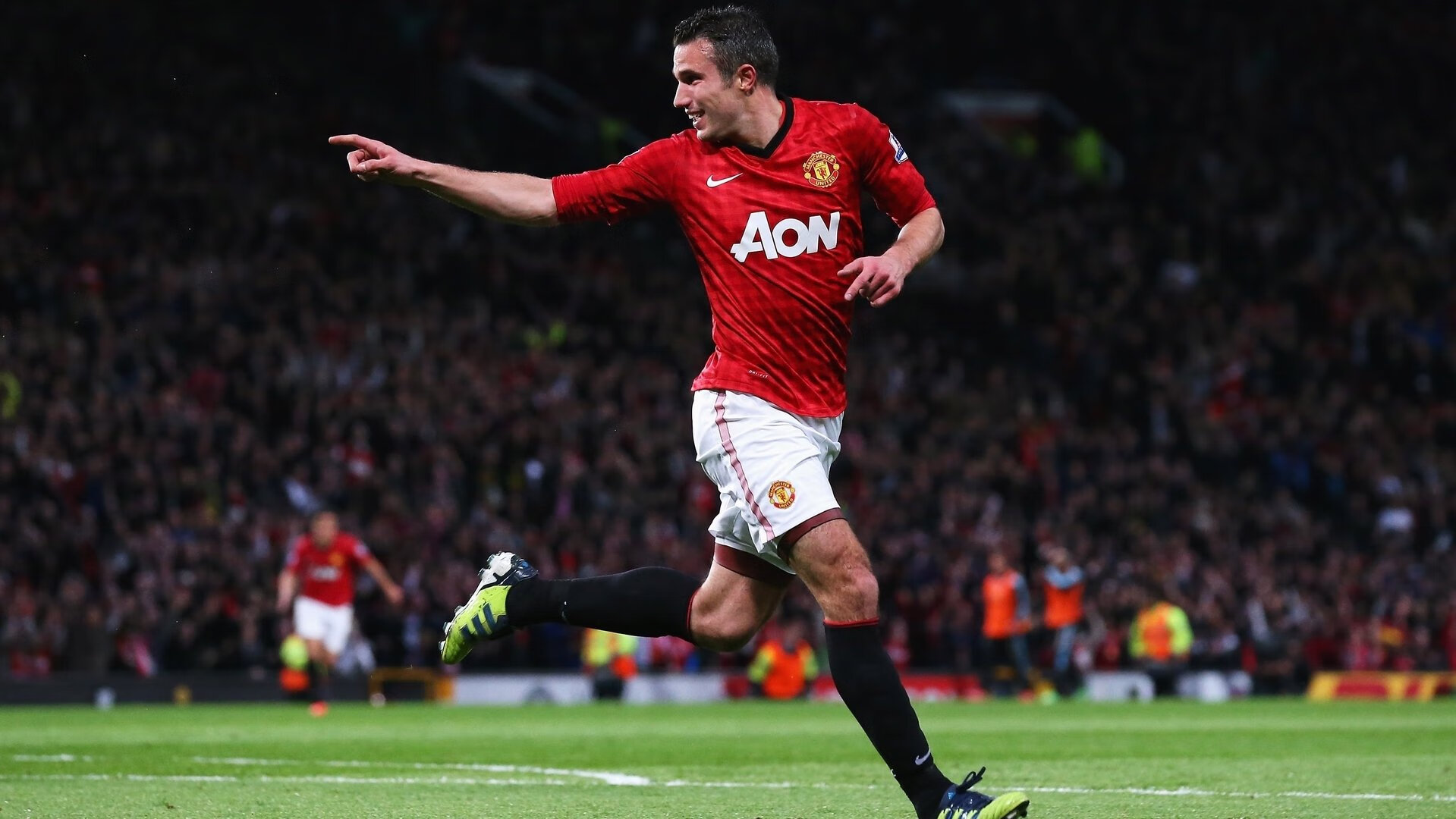 开云体育APP下载-灯火通明的速度祭典，当F1引擎遇见久保建英的生涯之夜